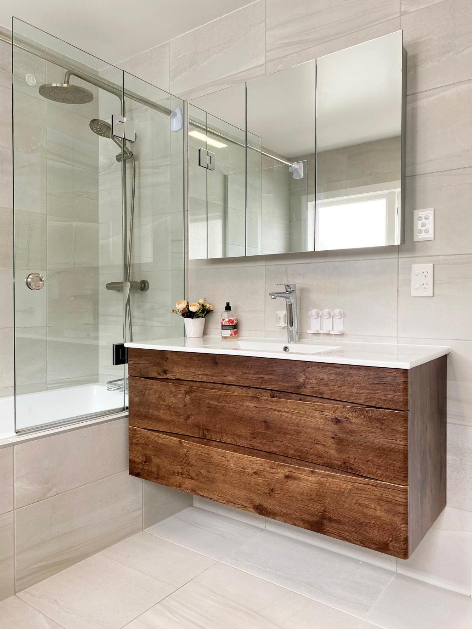 7Br 3Bh Beach Escape. 2 Min To Browns Bay Beach Auckland Eksteriør bilde