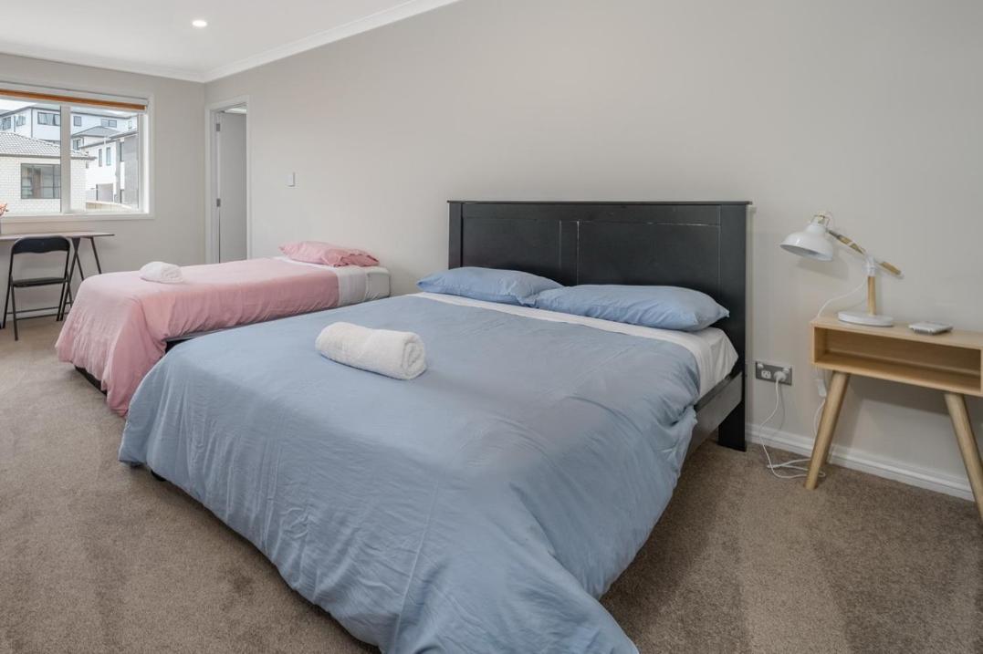 7Br 3Bh Beach Escape. 2 Min To Browns Bay Beach Auckland Eksteriør bilde
