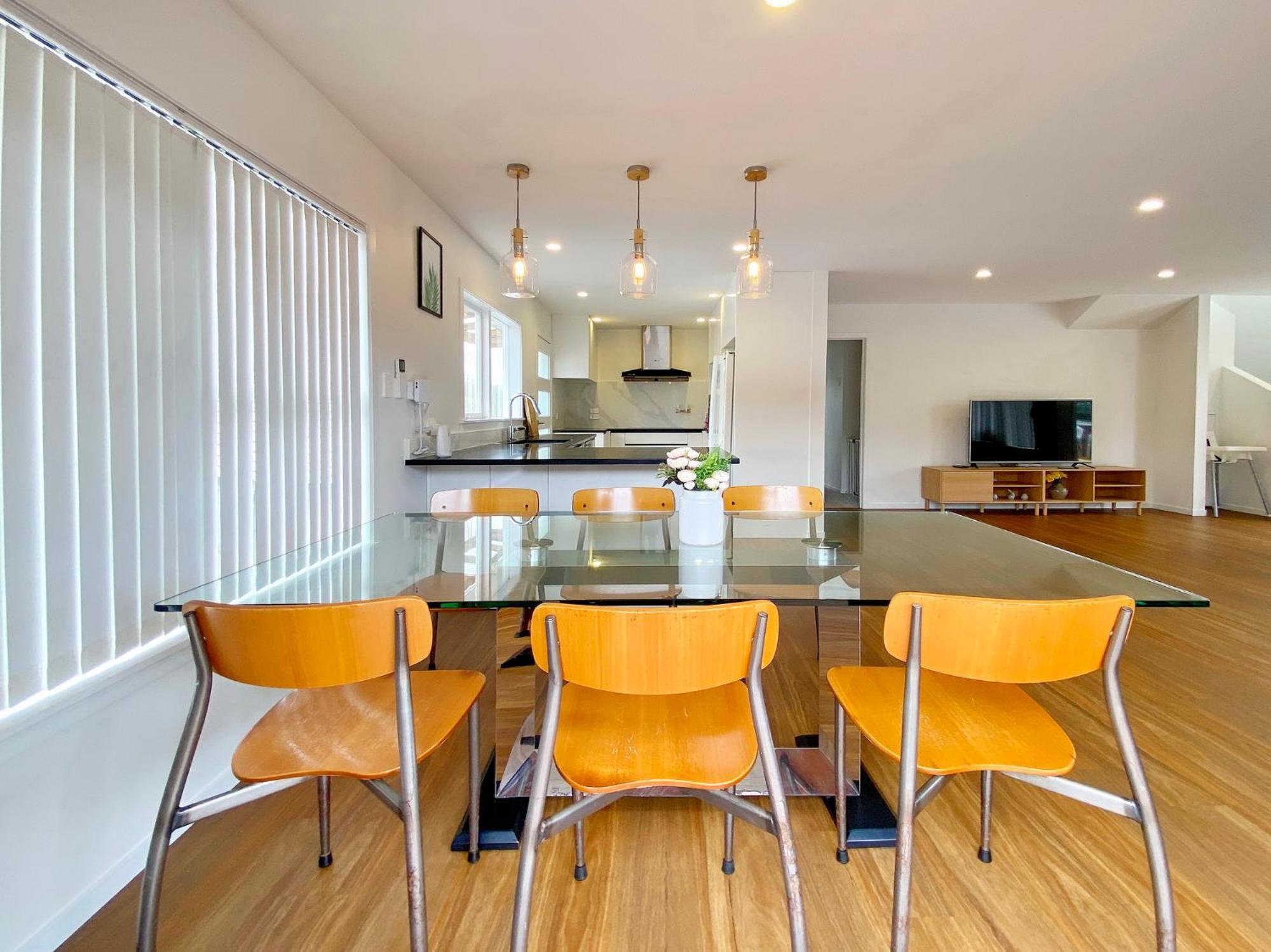 7Br 3Bh Beach Escape. 2 Min To Browns Bay Beach Auckland Eksteriør bilde